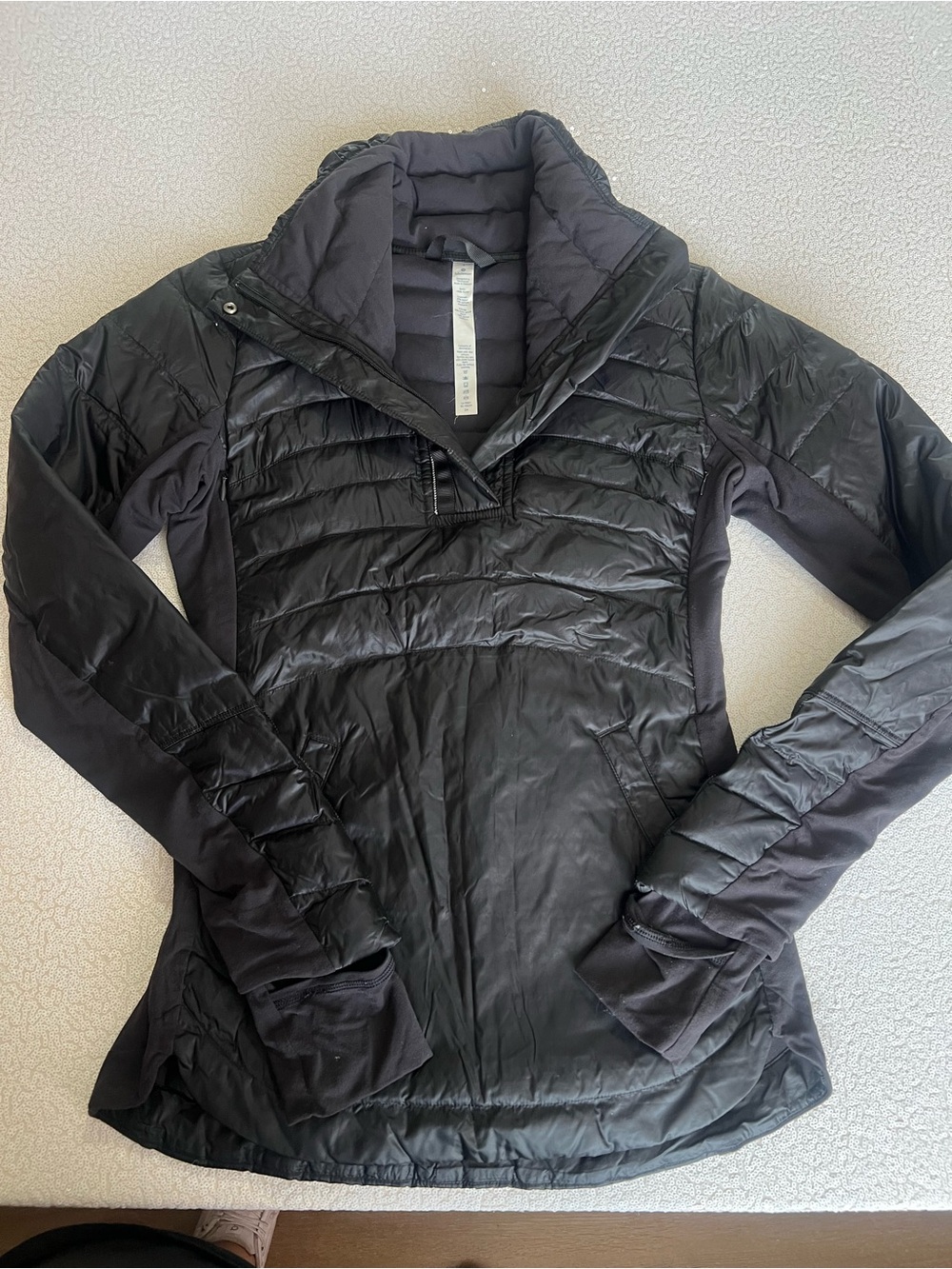 lululemon Women's Black Quilted Pullover Jacket